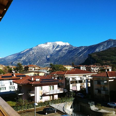 Apartamento Antica Casa Alboletta Riva del Garda Exterior foto